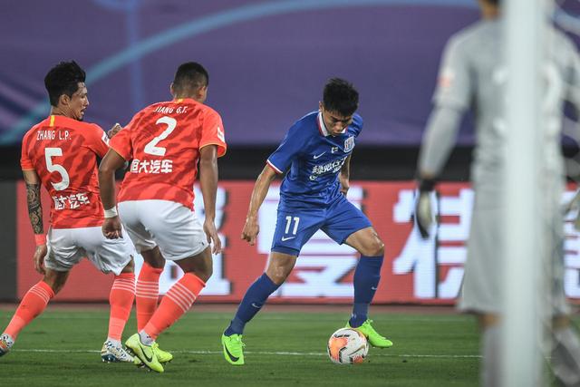 赵嘉义14+7青岛胜肯帝亚 齐麟16分新疆胜宁波